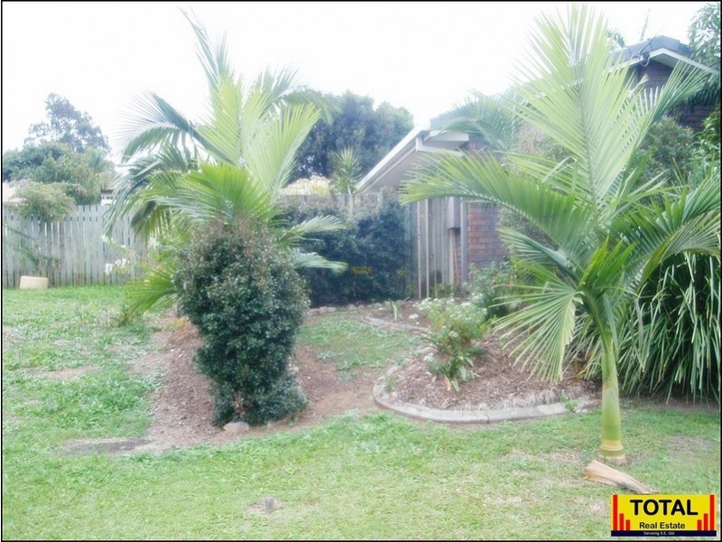 4 Theten ourt, Kallangur QLD 4503
