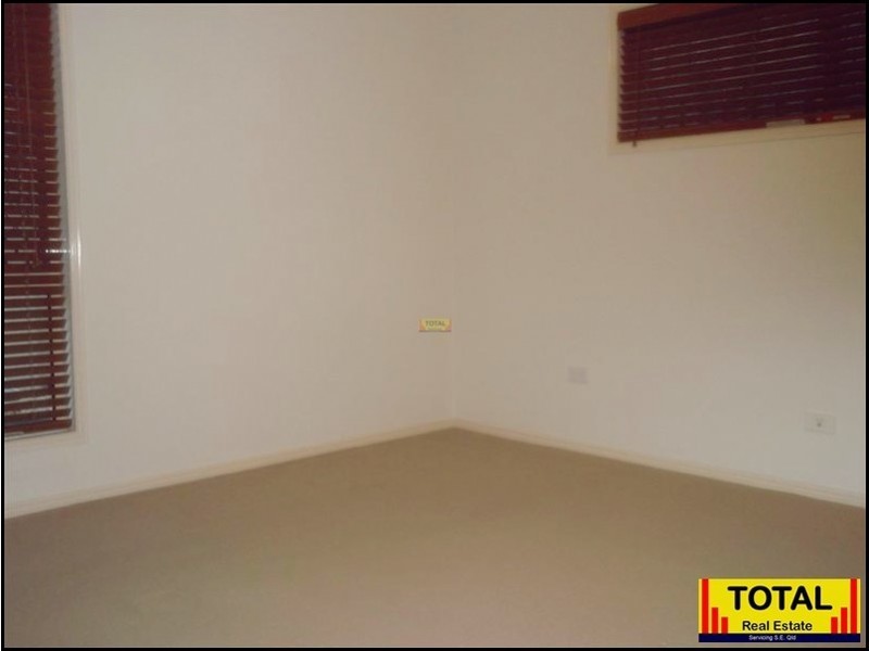 4 Allenby Close, North Lakes QLD 4509