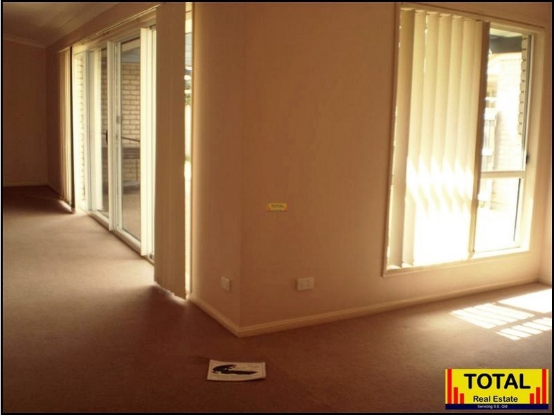 18 Galaxy Crt, Dakabin QLD 4503