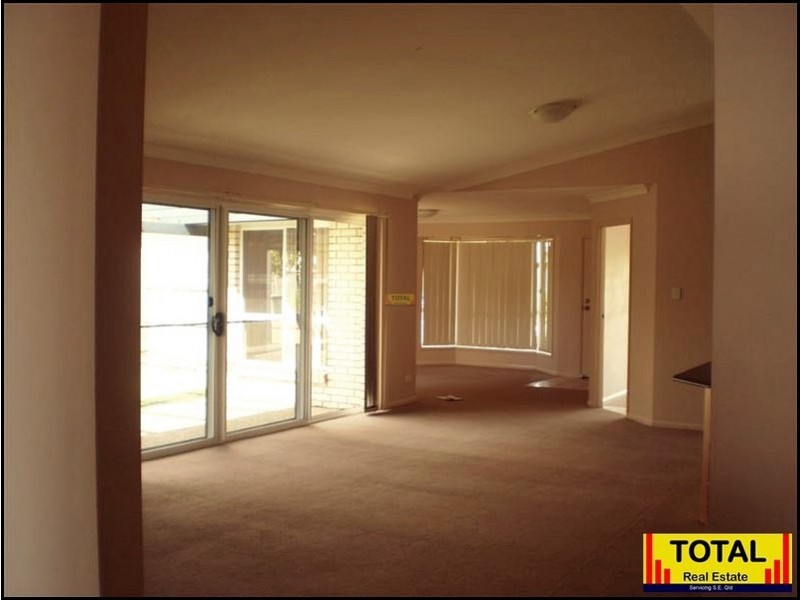 18 Galaxy Crt, Dakabin QLD 4503