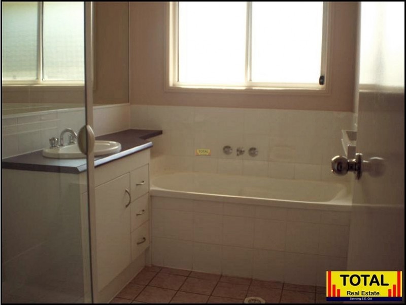 18 Galaxy Crt, Dakabin QLD 4503