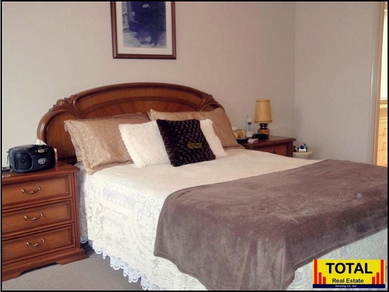 48 Tranquility Drive, Rothwell QLD 4022