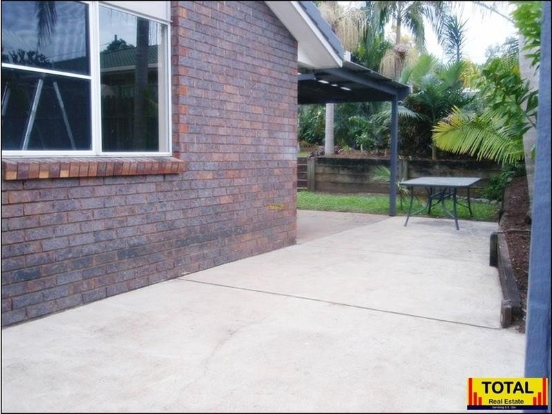 4 theten Court, Kallangur QLD 4503