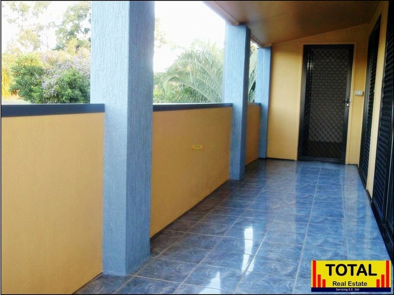 14 Belrose Ave, Petrie QLD 4502