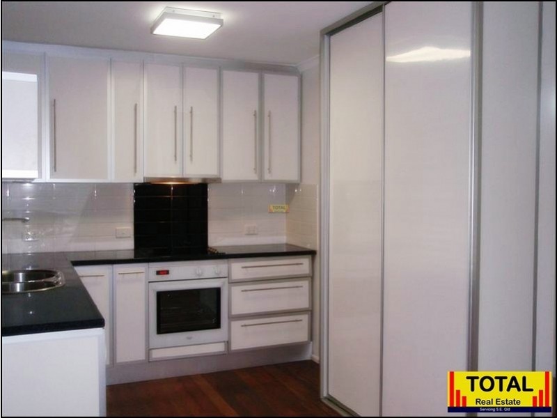 14 Belrose Ave, Petrie QLD 4502