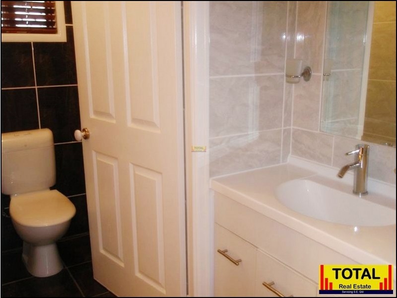 14 Belrose Ave, Petrie QLD 4502