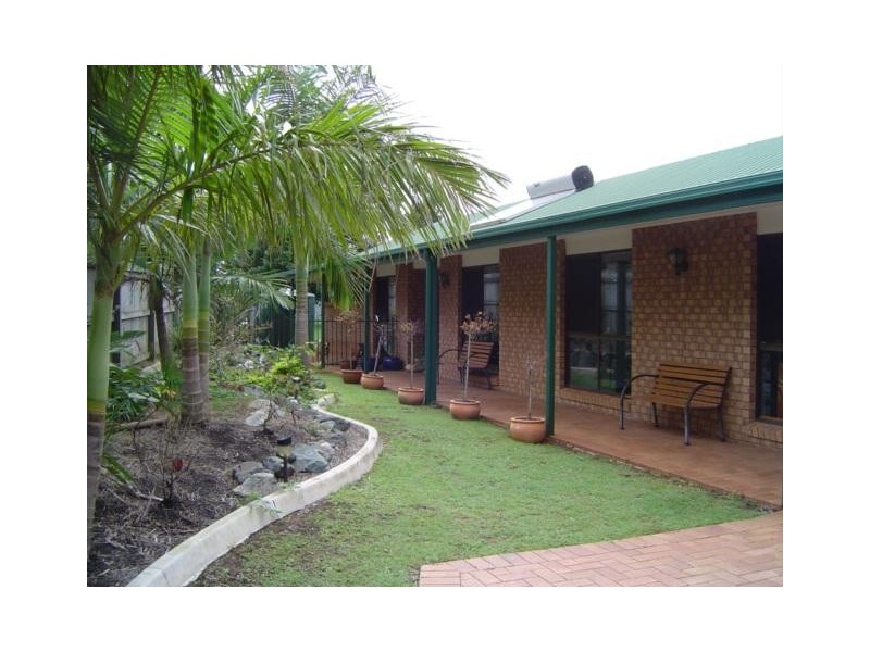 11 Macarthur Drive, Kallangur QLD 4503