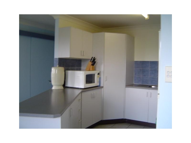 11 Macarthur Drive, Kallangur QLD 4503