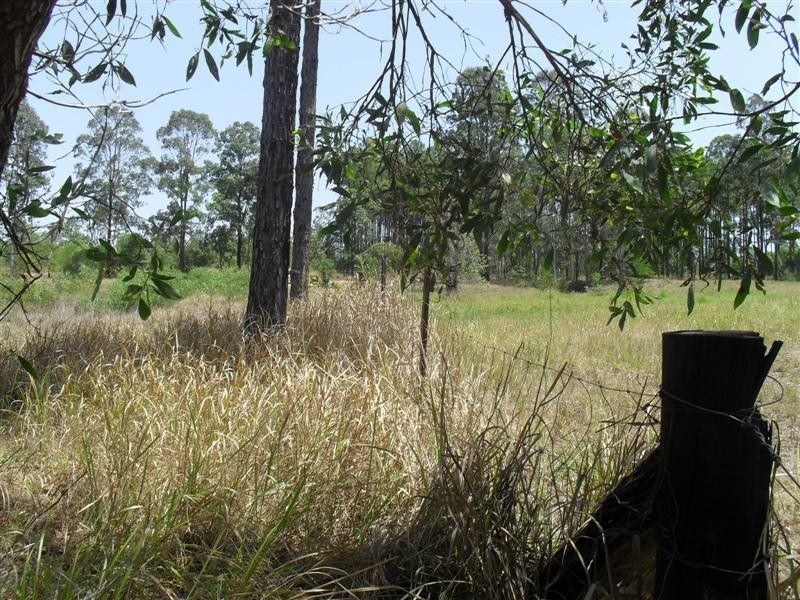 Glenwood QLD 4570