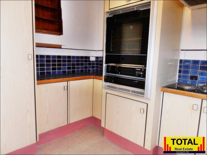 1 Colonial Drive, Lawnton QLD 4501