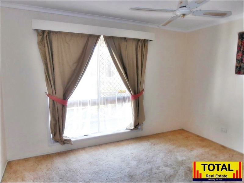 1 Colonial Drive, Lawnton QLD 4501