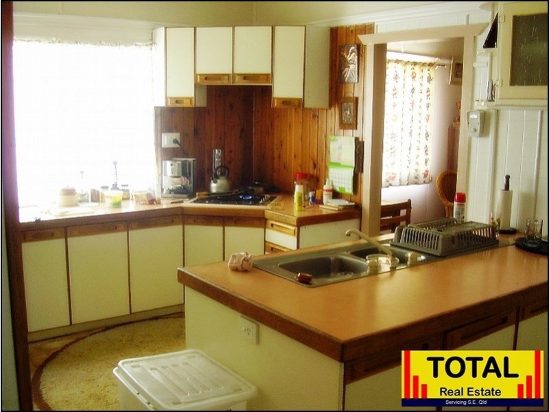 16 Herbert Street, Millmerran QLD 4357