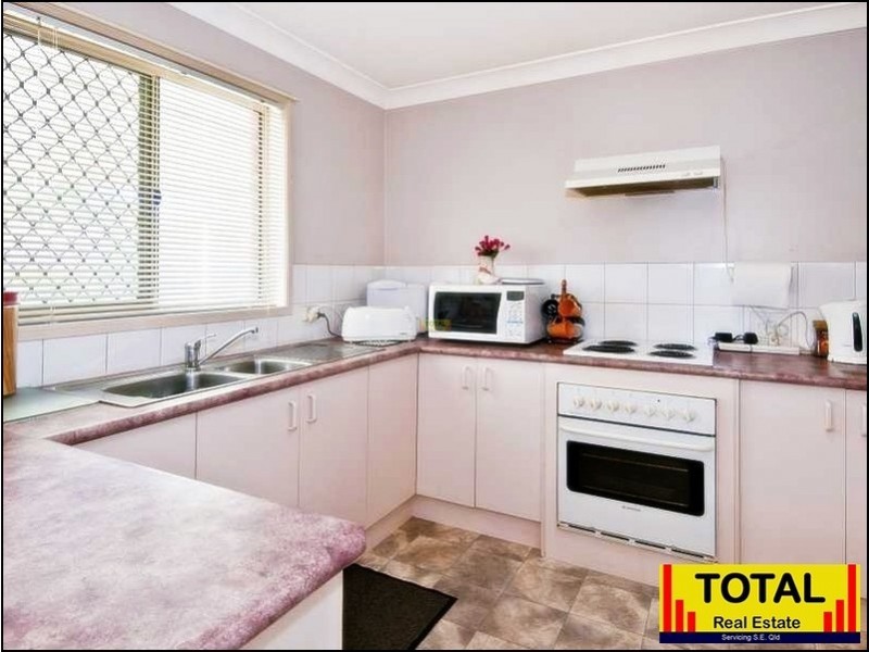 Edens Landing QLD 4207