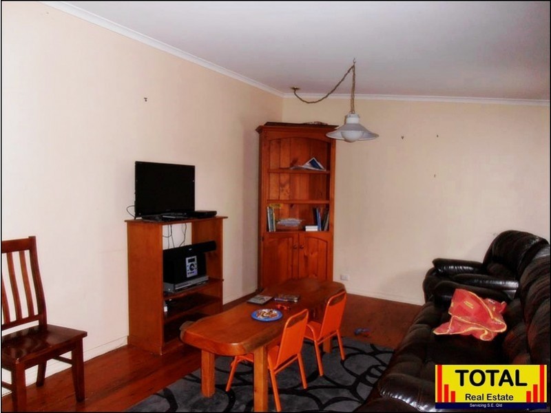 5 Pymble Avenue, Petrie QLD 4502