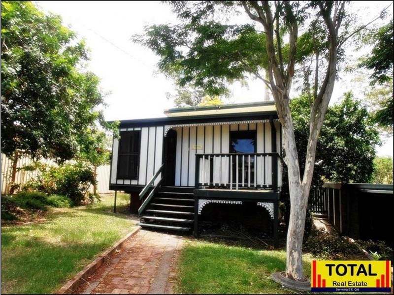 5 Pymble Avenue, Petrie QLD 4502