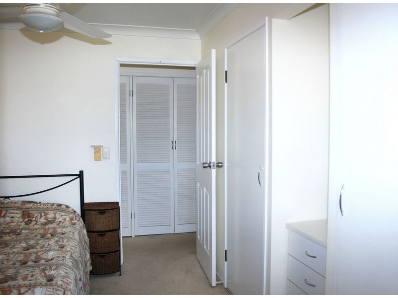 5 Clarendon St, Strathpine QLD 4500