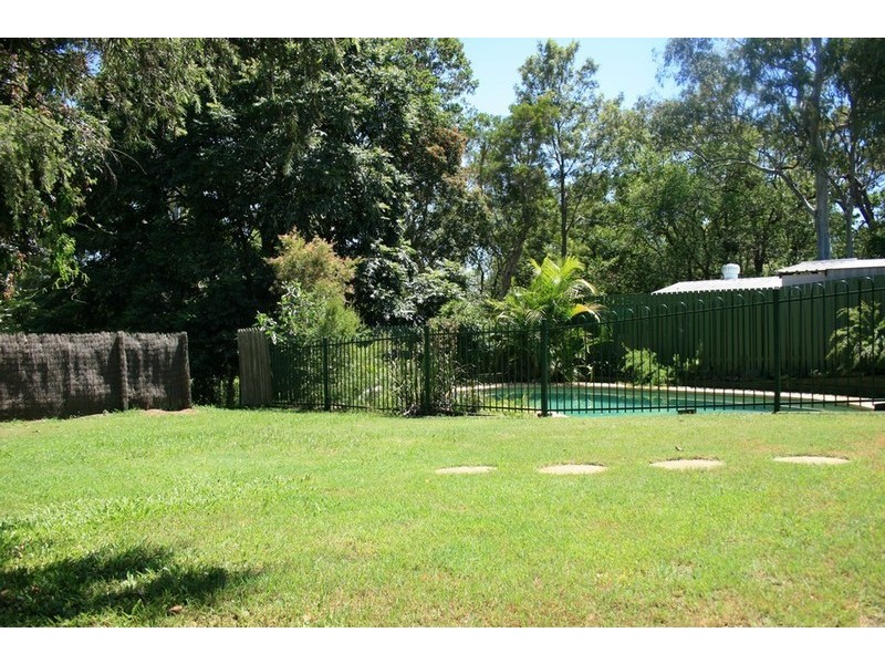 5 Clarendon St, Strathpine QLD 4500