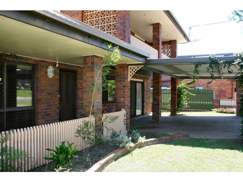 5 Clarendon St, Strathpine QLD 4500