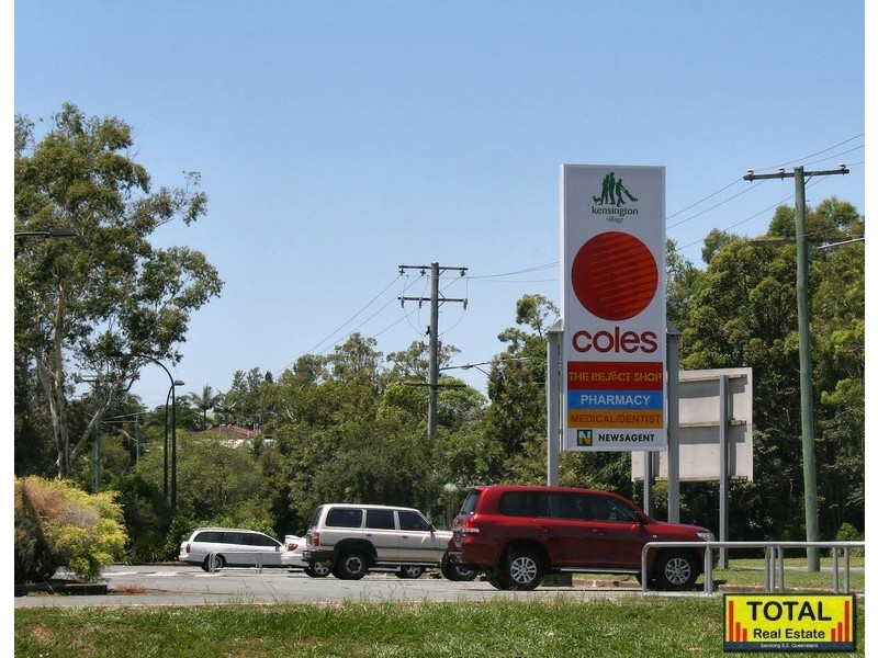 5 Clarendon St, Strathpine QLD 4500