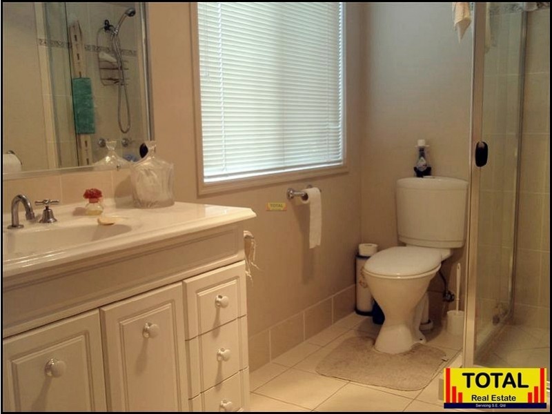 48 Tranquility Drive, Rothwell QLD 4022