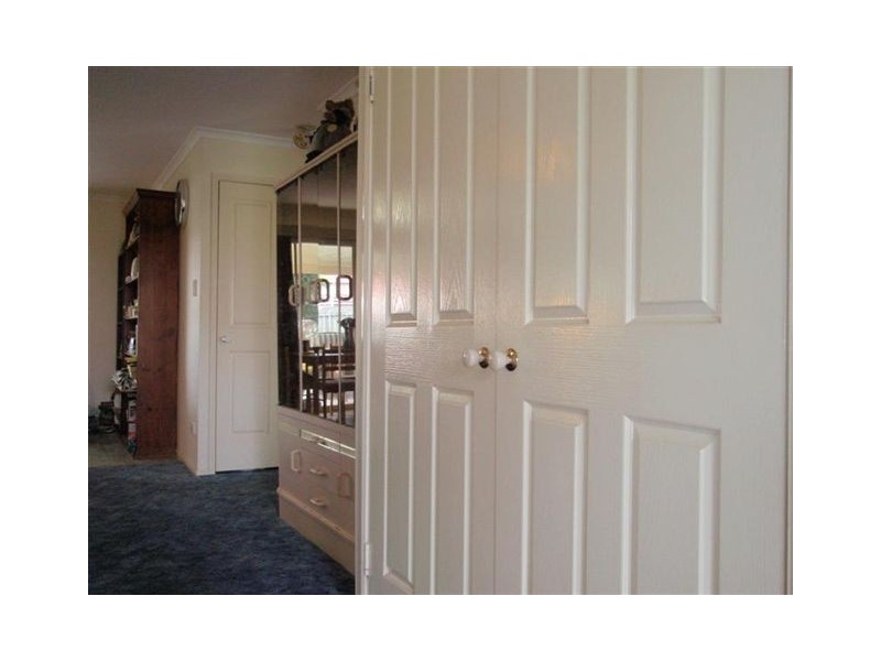 4 Myra, Kallangur QLD 4503