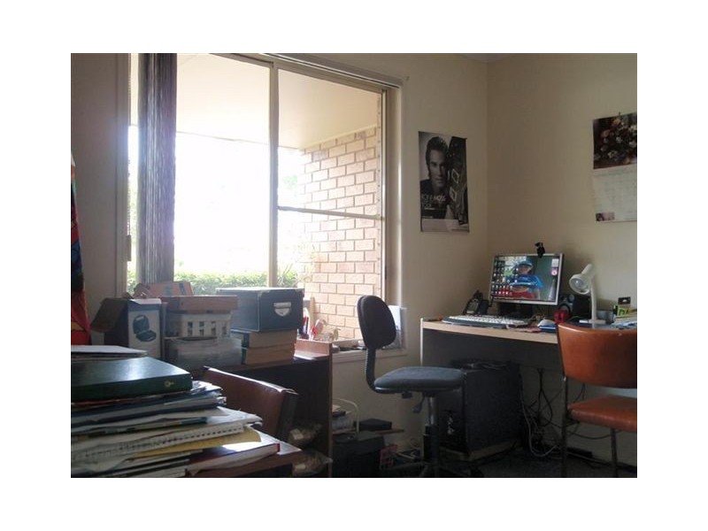 4 Myra, Kallangur QLD 4503