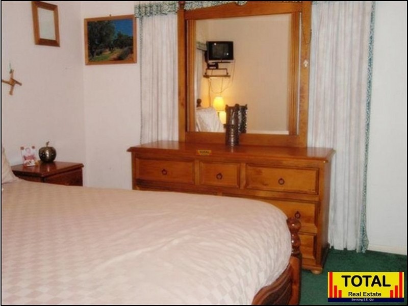 10 Rowley Rd, Burpengary QLD 4505