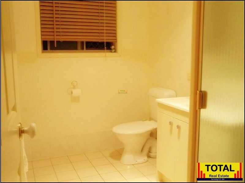 10 Rowley Rd, Burpengary QLD 4505