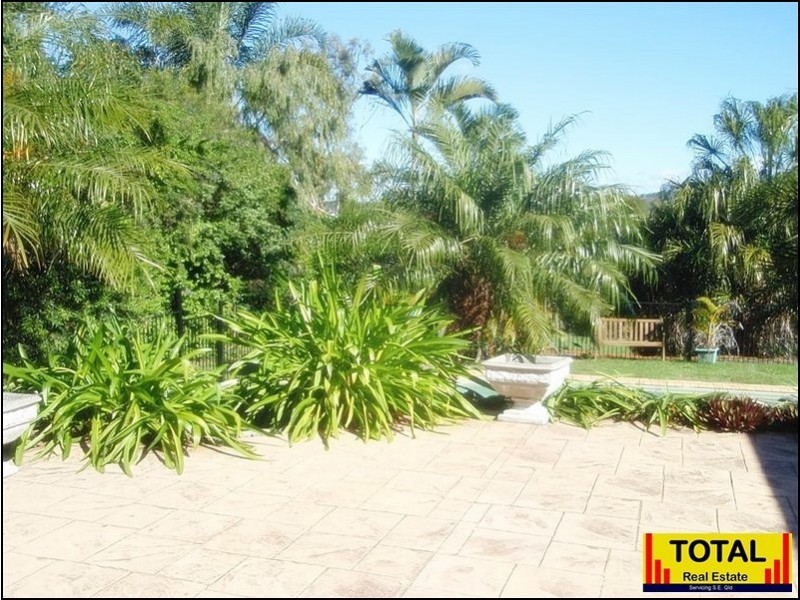 10 Rowley Rd, Burpengary QLD 4505