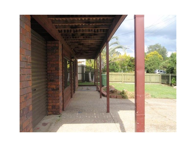 11 Forestville Road, Petrie QLD 4502