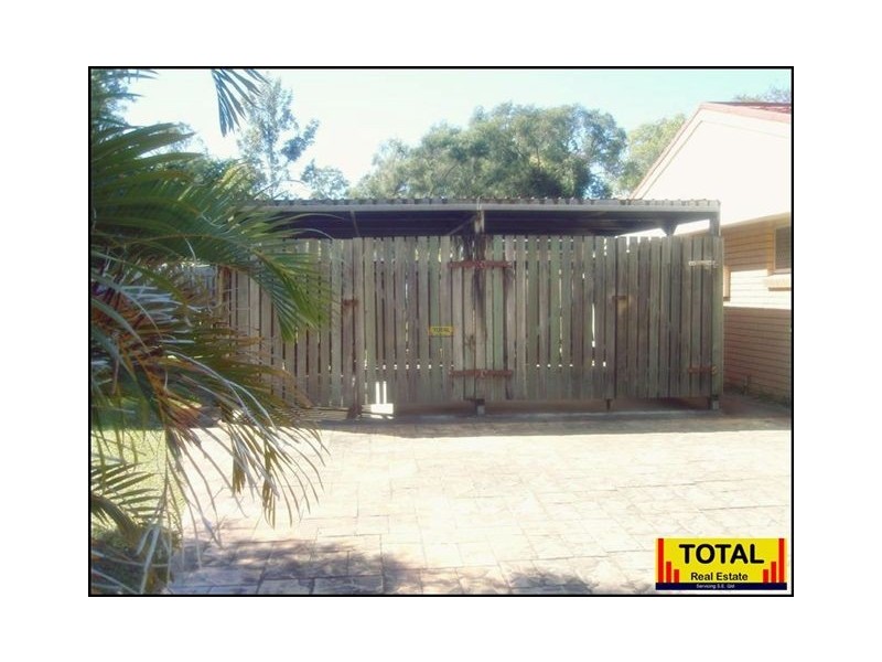 25 Carwell Avenue, Petrie QLD 4502