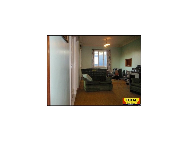 179 School Road, Kallangur QLD 4503