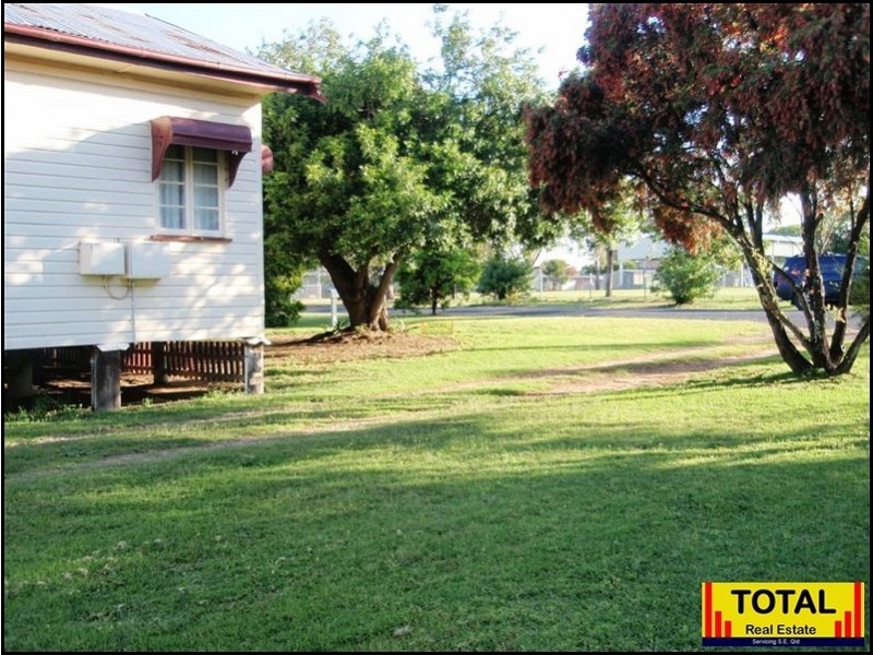 10 George Street, Millmerran QLD 4357