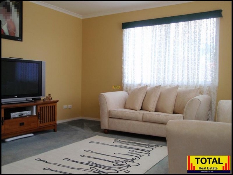 43 Alexander Avenue, Kallangur QLD 4503