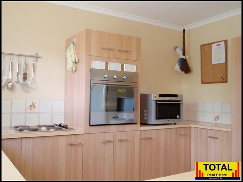 43 Alexander Avenue, Kallangur QLD 4503