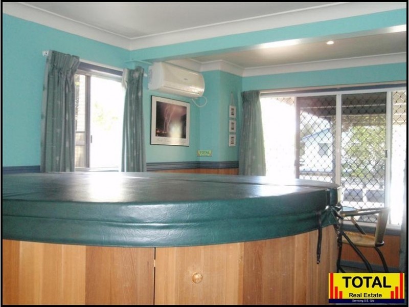 43 Alexander Avenue, Kallangur QLD 4503