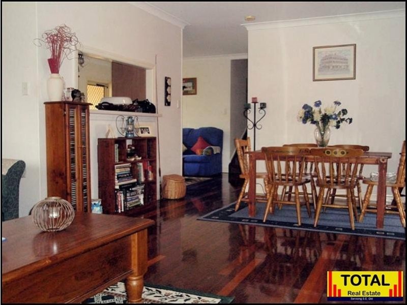 9 Macarthur Drive, Kallangur QLD 4503