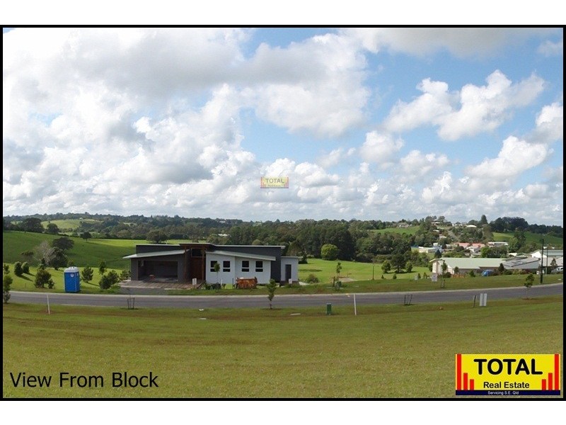 11 Cloudwalk Drive, Maleny QLD 4552