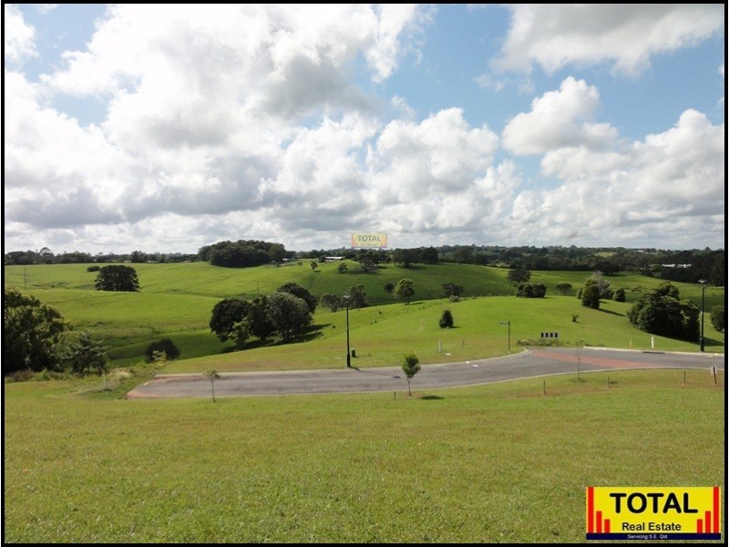 19 Cloudwalk Drive, Maleny QLD 4552