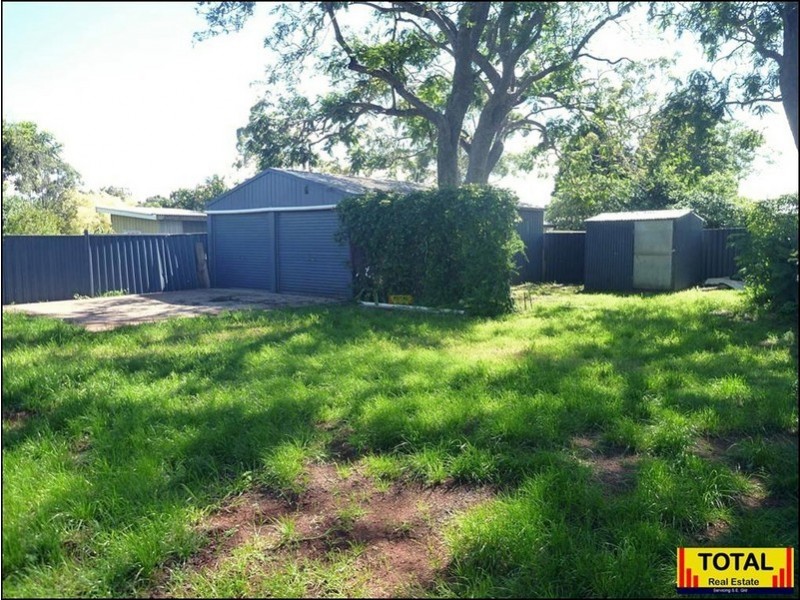 22 Clairmont Street, Newtown QLD 4350