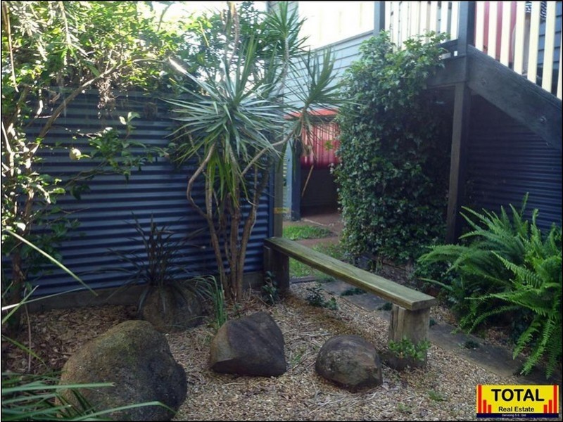 22 Clairmont Street, Newtown QLD 4350