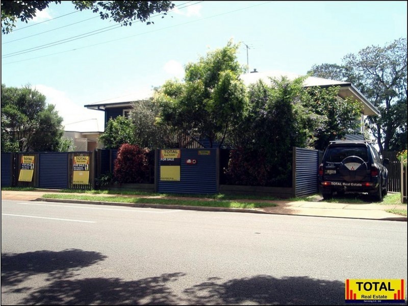 22 Clairmont Street, Newtown QLD 4350