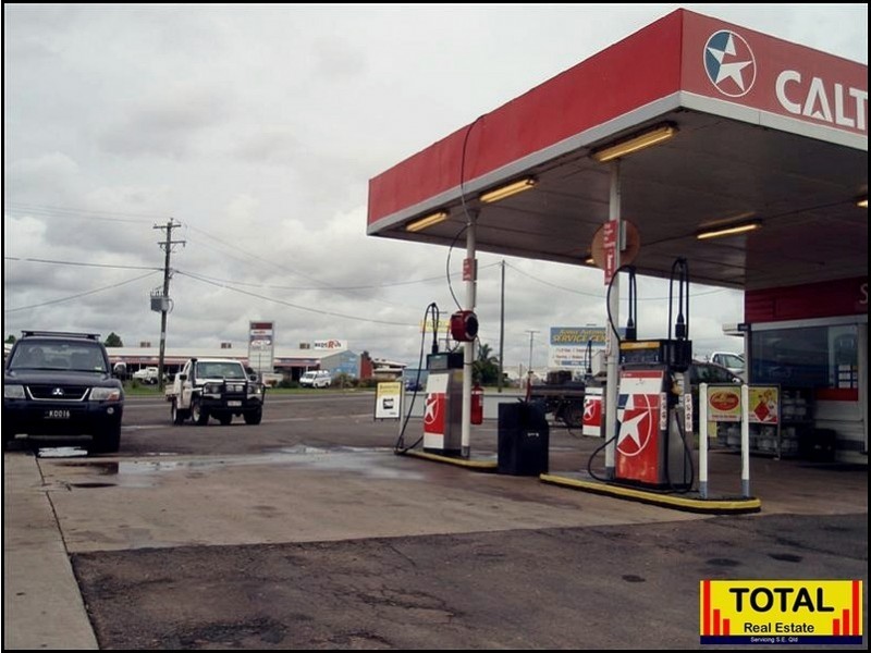 83 Raglan Street, Roma QLD 4455