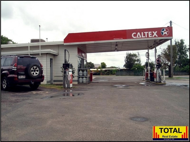 83 Raglan Street, Roma QLD 4455