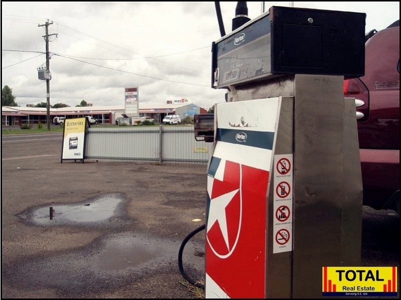 83 Raglan Street, Roma QLD 4455