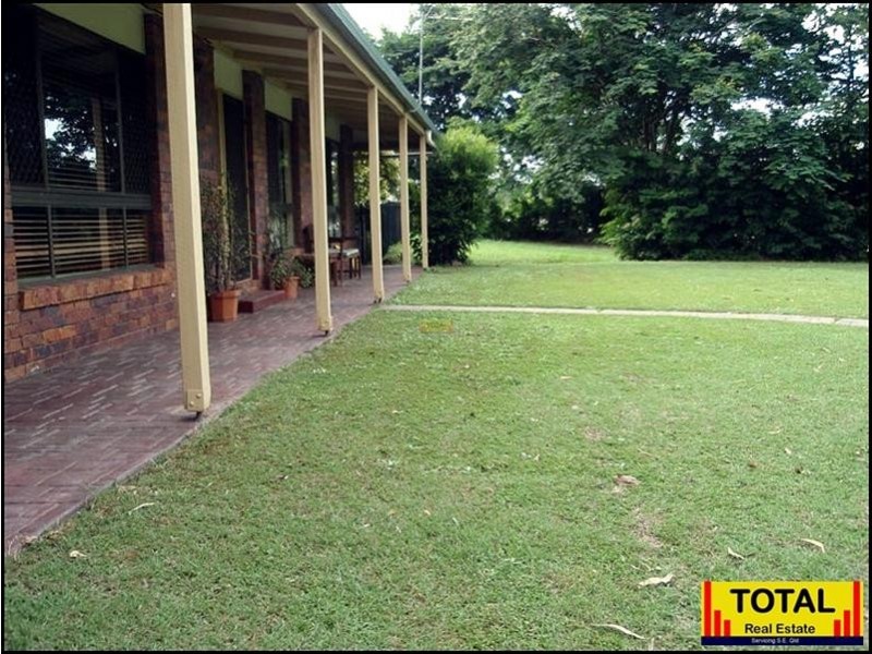 1 Albatross Street, Karalee QLD 4306