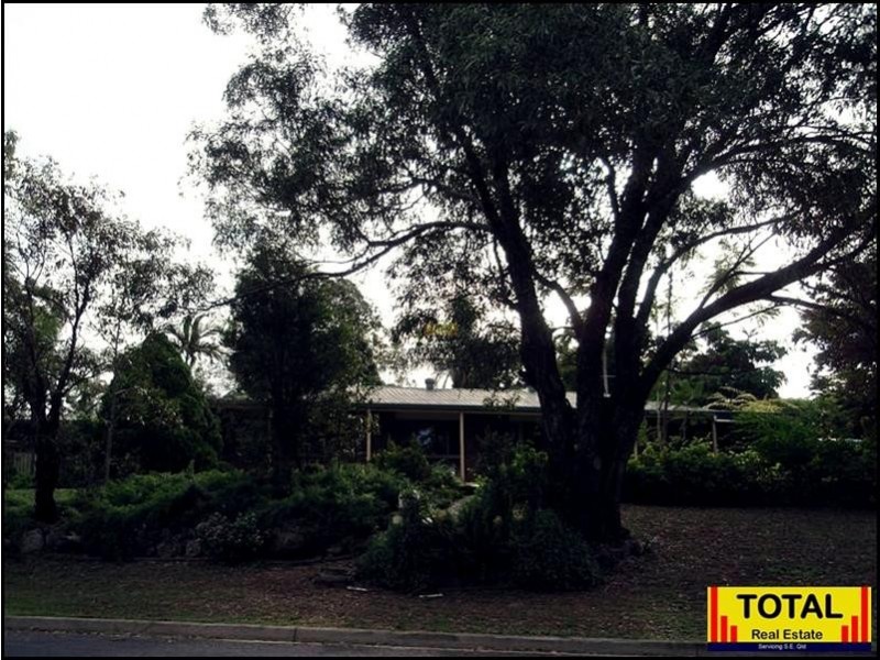 1 Albatross Street, Karalee QLD 4306