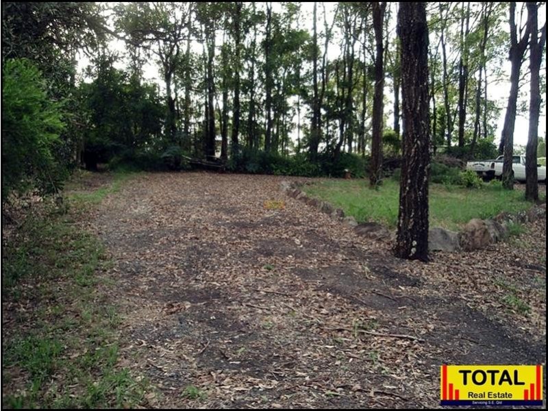 1 Albatross Street, Karalee QLD 4306