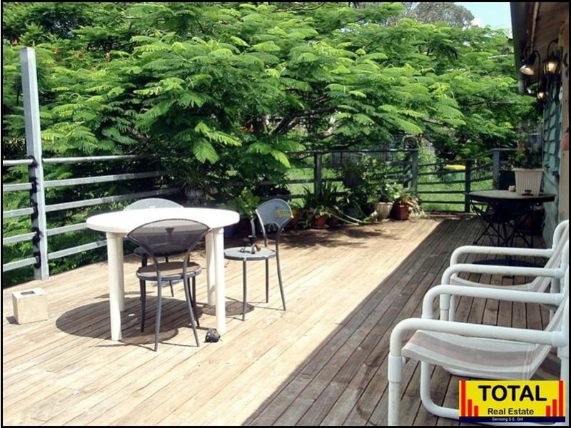 1167 Bruce Highway, Kybong QLD 4570