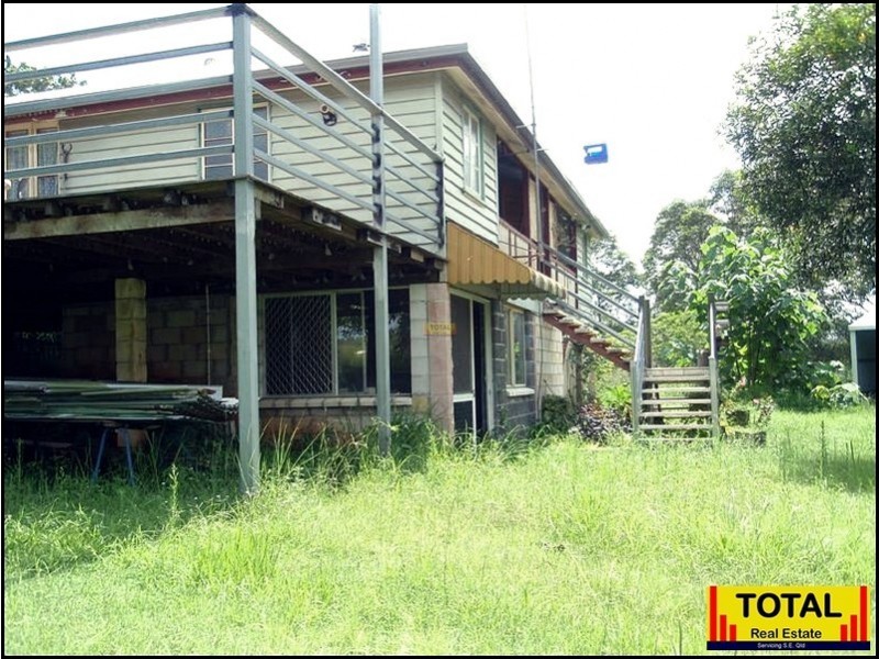 1167 Bruce Highway, Kybong QLD 4570